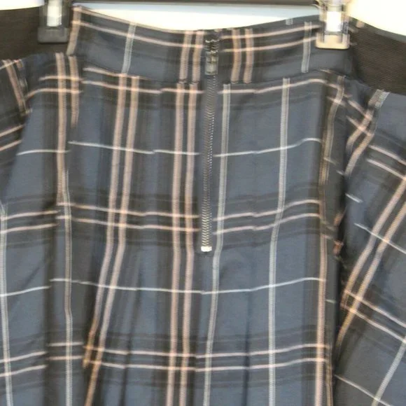 Torrid Navy Plaid Twill Pleated Mini Skirt Stretch Grunge Plus Size 2 2X H12881 - Picture 6 of 11